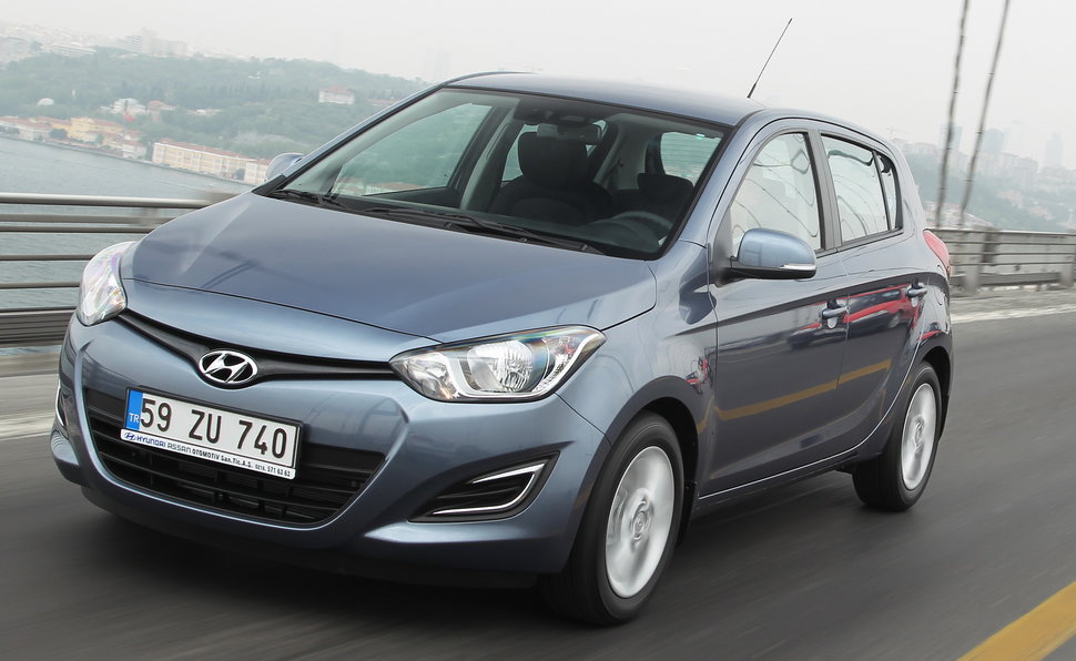 Hyundai I20 Prova Scheda Tecnica Opinioni E Dimensioni 1 4 Crdi Classic 5p
