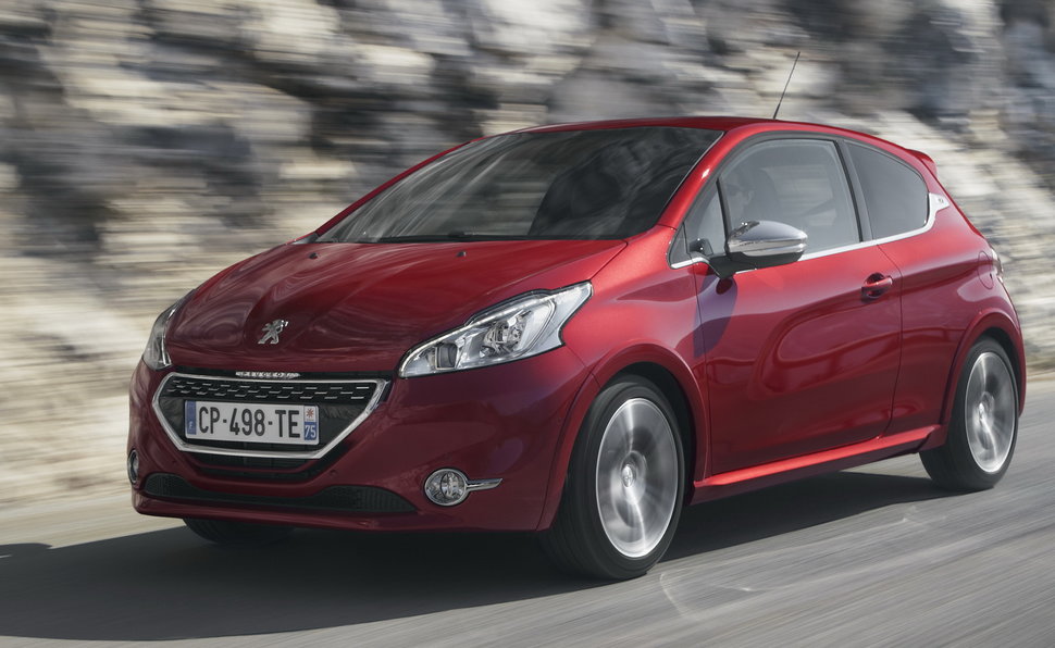 Peugeot 208