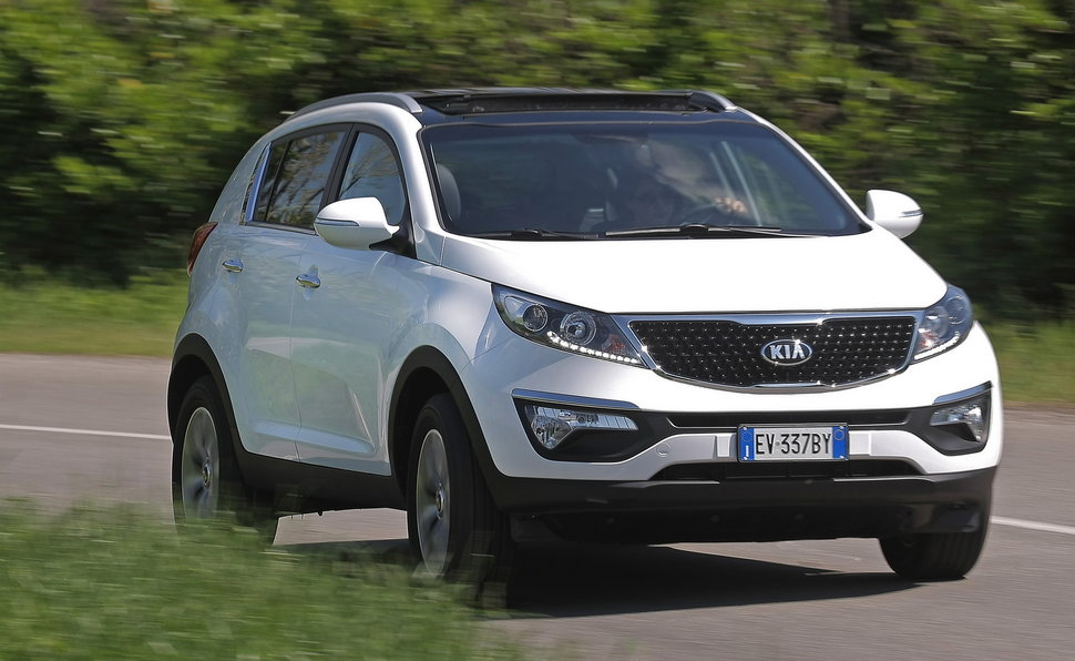 Kia Sportage prova, scheda tecnica, opinioni e dimensioni 1.6 GDI Eco GPL  Class 2WD 