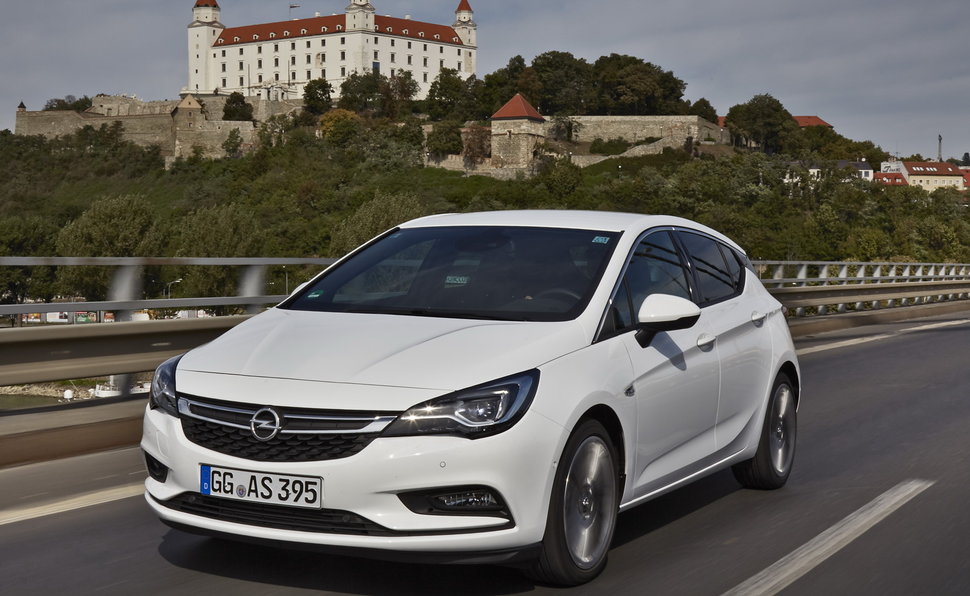 Opel Astra Prova Scheda Tecnica Opinioni E Dimensioni 1 4 Turbo