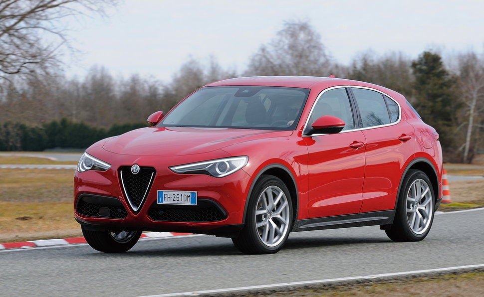 Alfa Romeo Stelvio Prova, Scheda Tecnica, Opinioni E Dimensioni 2.0 ...