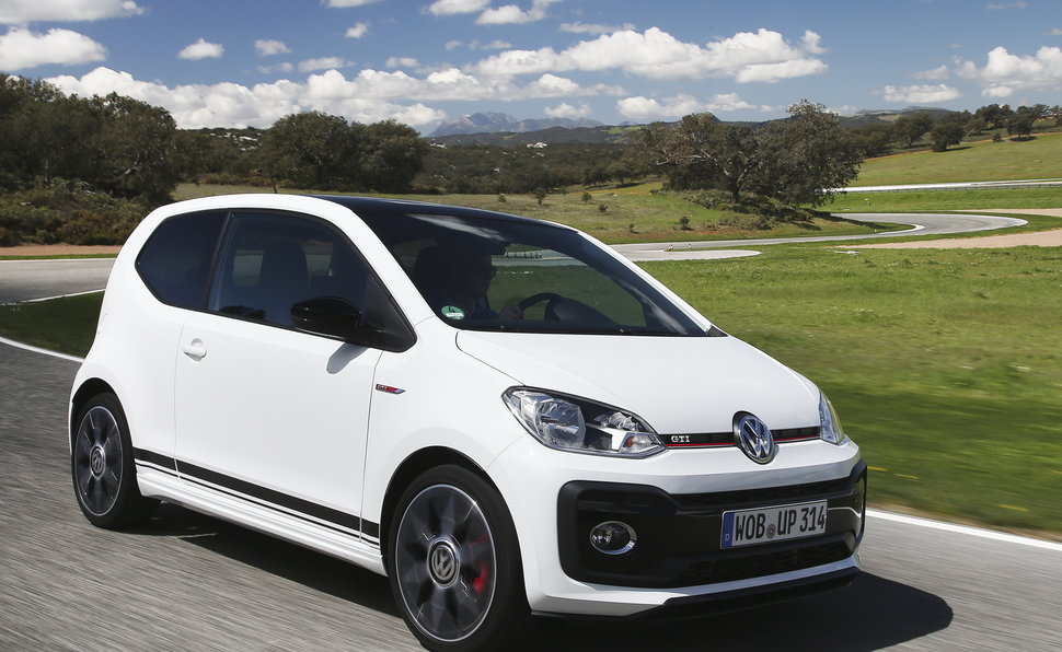 Volkswagen Up Prova Scheda Tecnica Opinioni E Dimensioni 1 0 Tsi