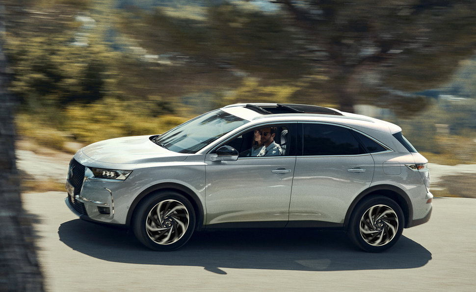Ds 7 Crossback Prova Scheda Tecnica Opinioni E Dimensioni 1 6 E Tense Grand Chic 4x4 Eat8