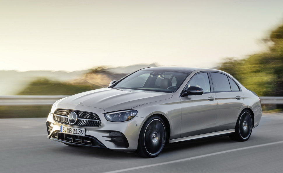 Mercedes E prova scheda tecnica opinioni e dimensioni 300de EQ Power Premium 4Matic 9G Tronic alVolante