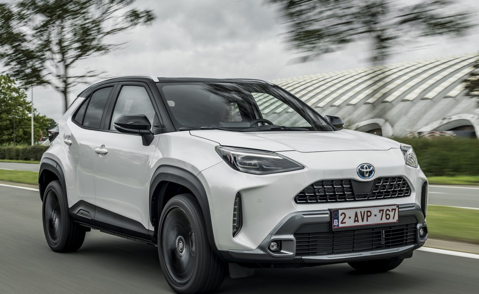 Toyota Yaris Cross Prova, Scheda Tecnica, Opinioni E Dimensioni 1.5 Hybrid Premiere 4X4