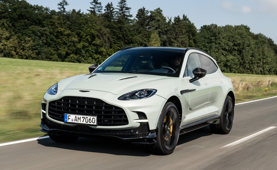Aston Martin DBX
