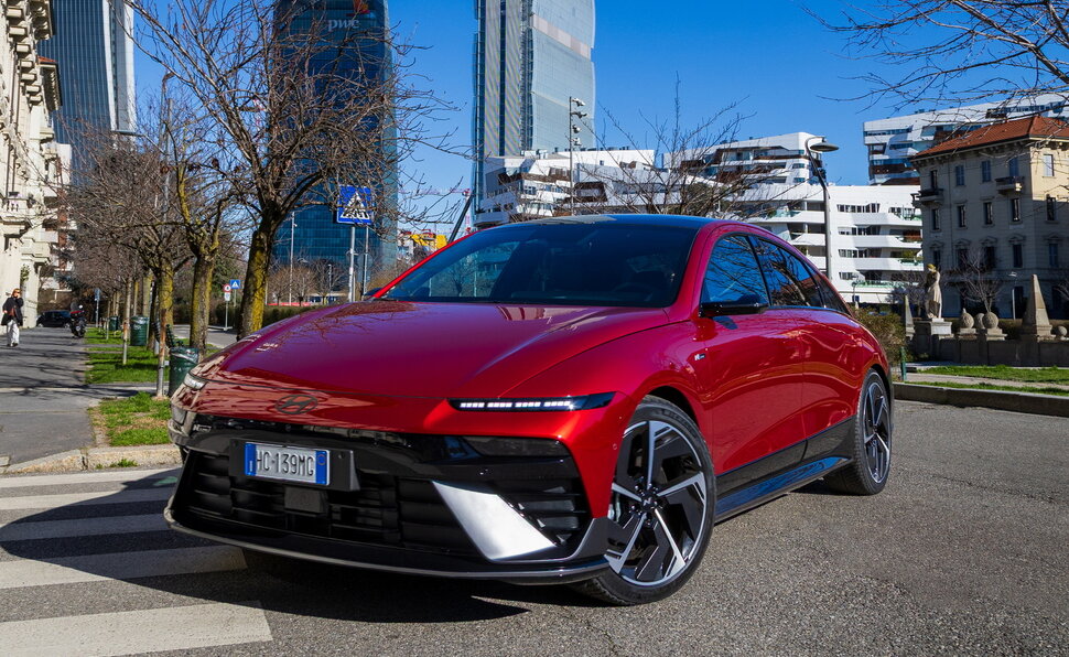 Hyundai Ioniq 6