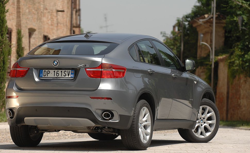 Prova Bmw X6 Scheda Tecnica Opinioni E Dimensioni Xdrive35d Futura Steptronic