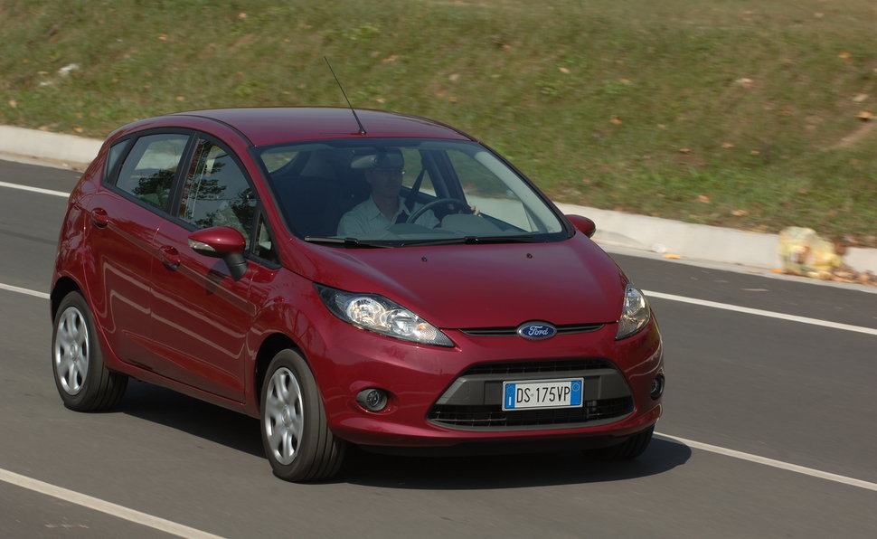 Prova Ford Fiesta Scheda Tecnica Opinioni E Dimensioni 1 2 82 Cv