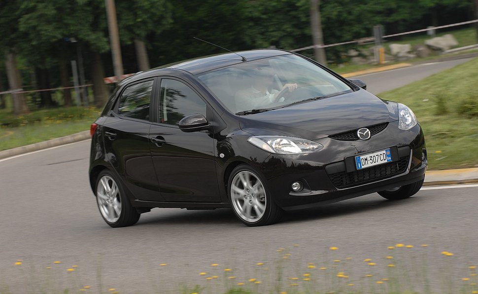 Mazda 2