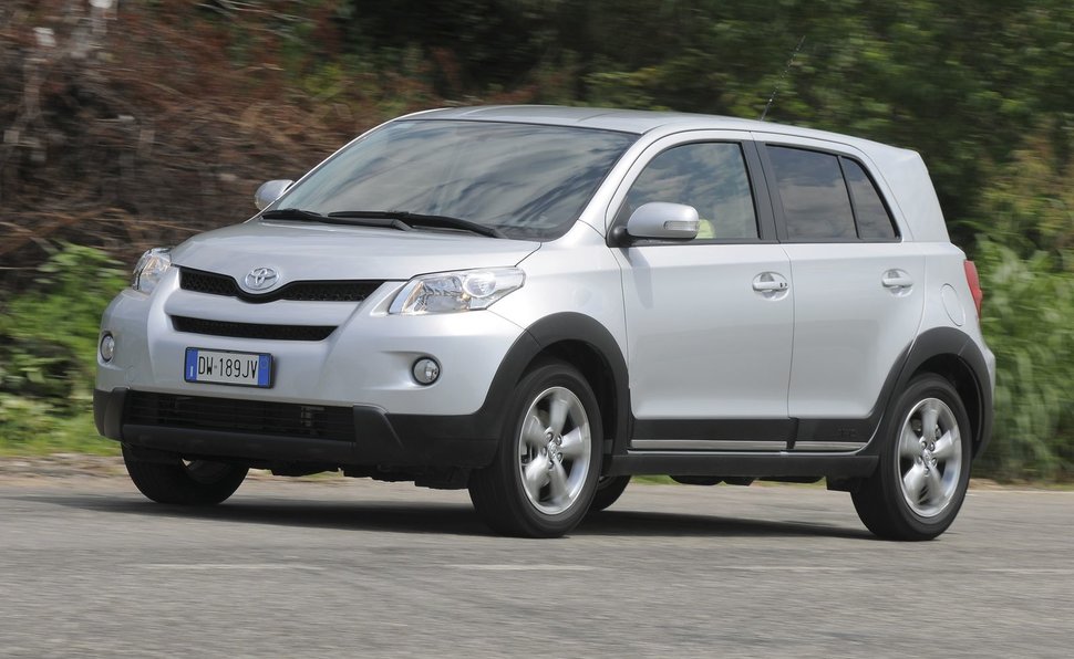 Prova Toyota Urban Cruiser scheda tecnica opinioni e ...