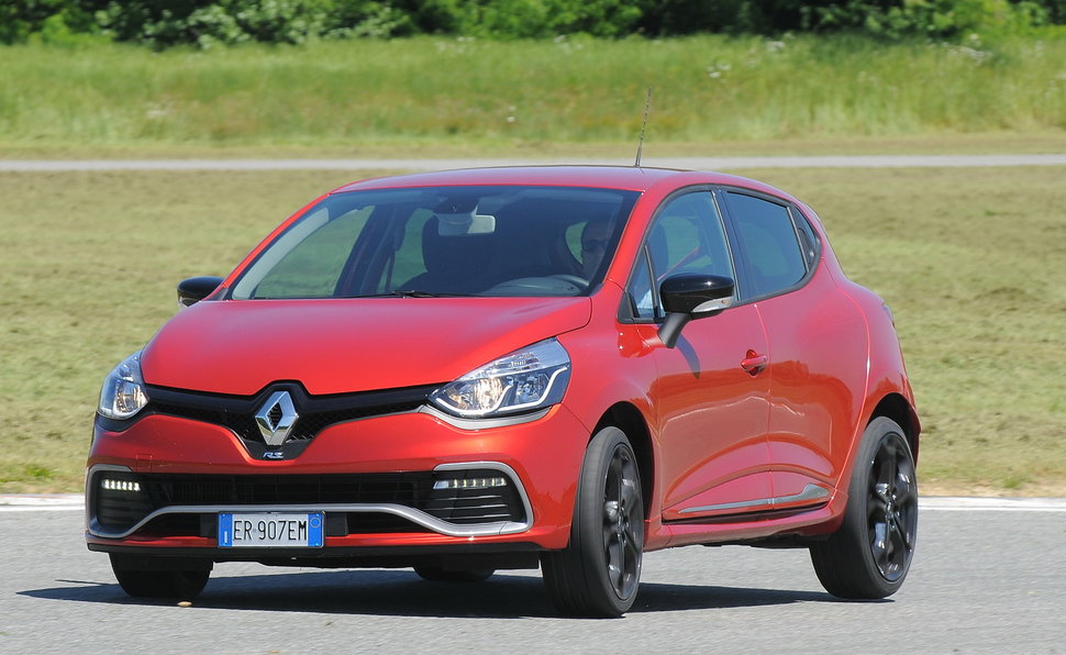 renault clio rs test