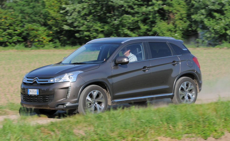 Prova Citroen C4 Aircross Scheda Tecnica Opinioni E Dimensioni 1 8 E