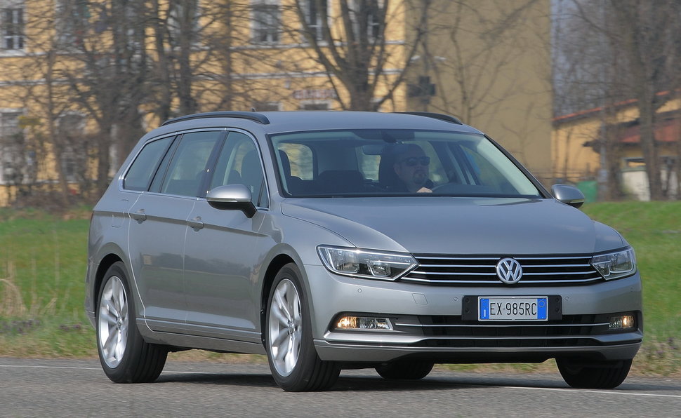 Prova Volkswagen Passat Variant Scheda Tecnica Opinioni E Dimensioni 2 0 Tdi 150 Cv Business Bluemotion Technology