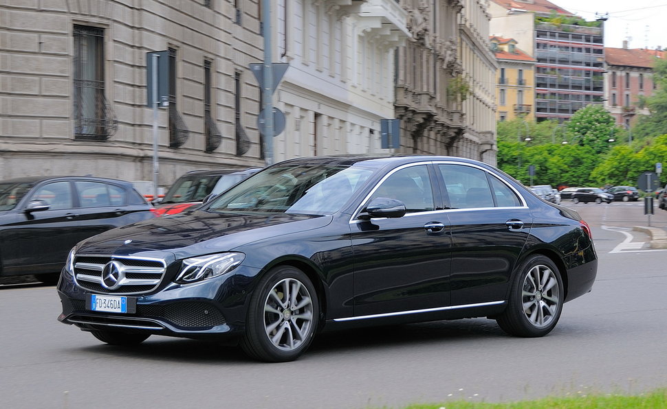 Prova Mercedes E Scheda Tecnica Opinioni E Dimensioni 220d Business