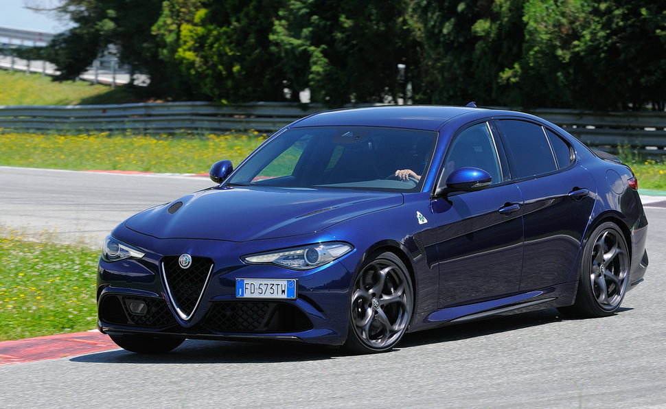 alfa-romeo-giulia-quadrifoglio-prova_42.