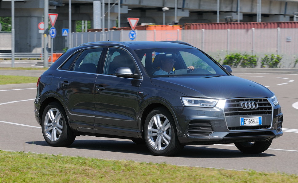 Prova Audi Q3 Scheda Tecnica Opinioni E Dimensioni 2 0 Tdi
