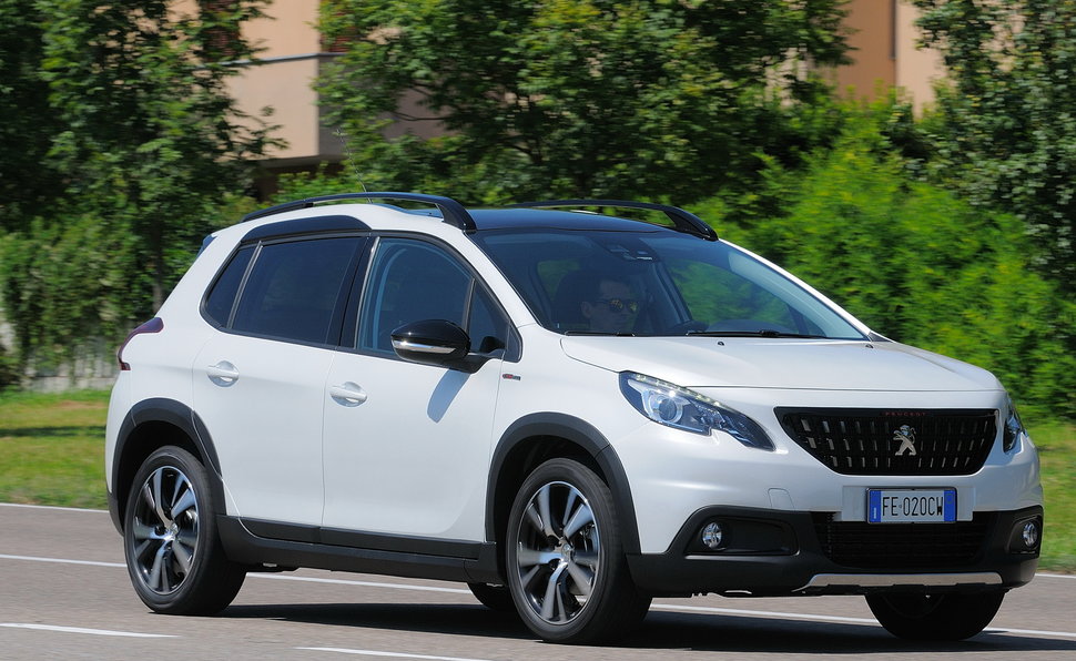 Prova Peugeot 2008 scheda tecnica opinioni