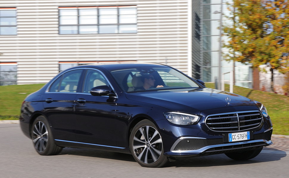 Mercedes E