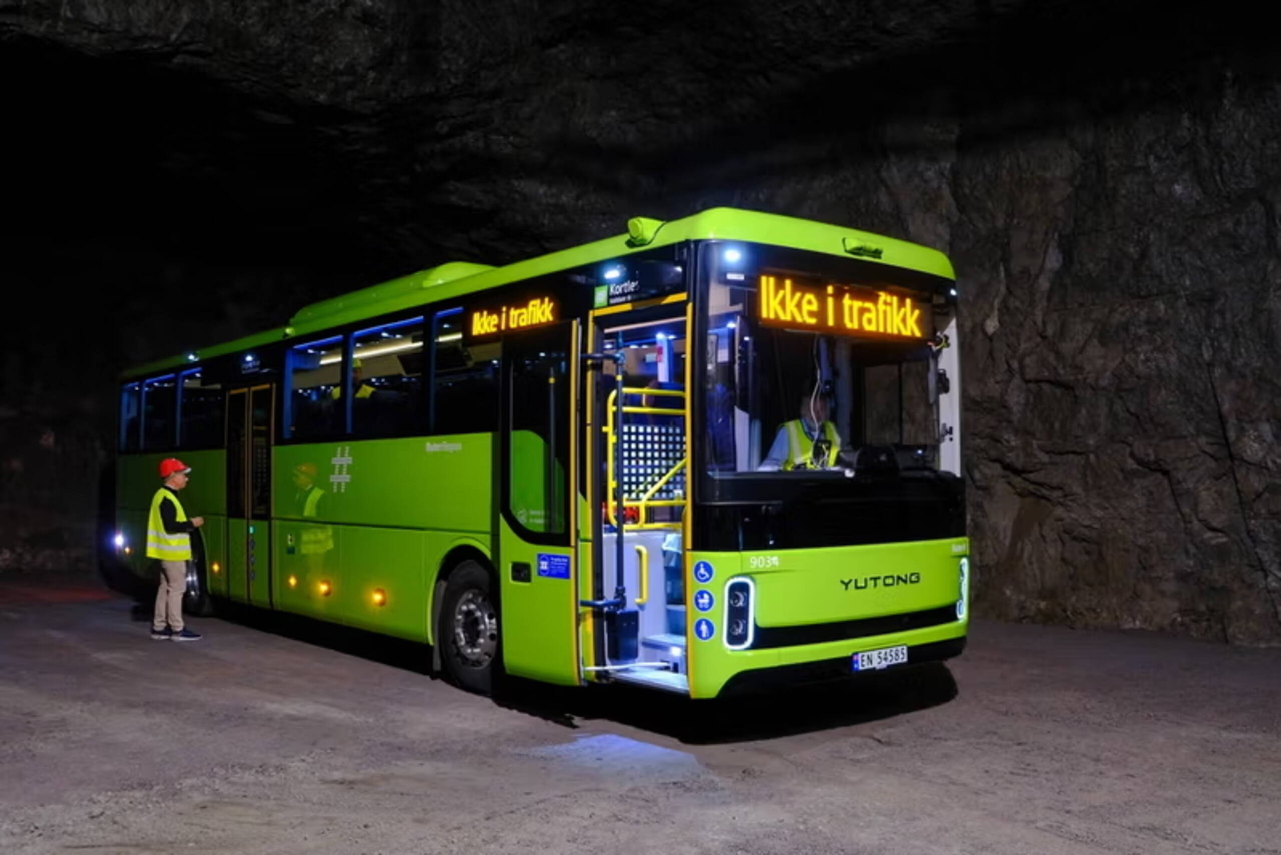 Negli autobus cinesi di Oslo scoperta una "backdoor" per il controllo remoto