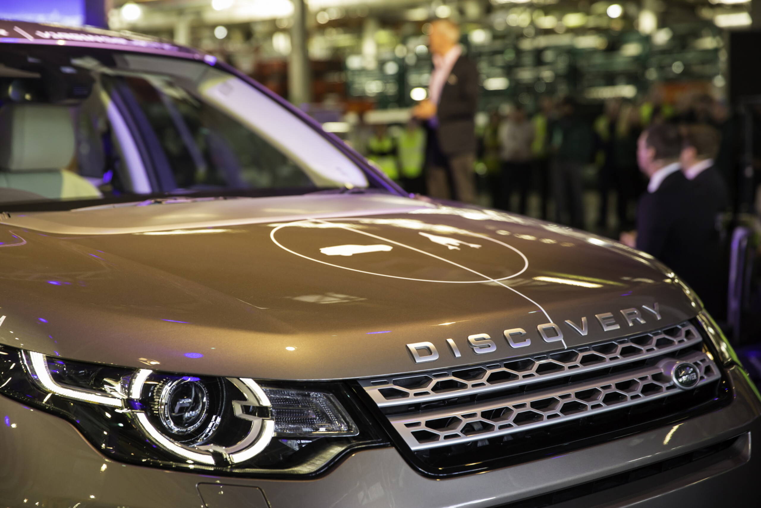 JLR nei guai: la produzione è ancora ferma