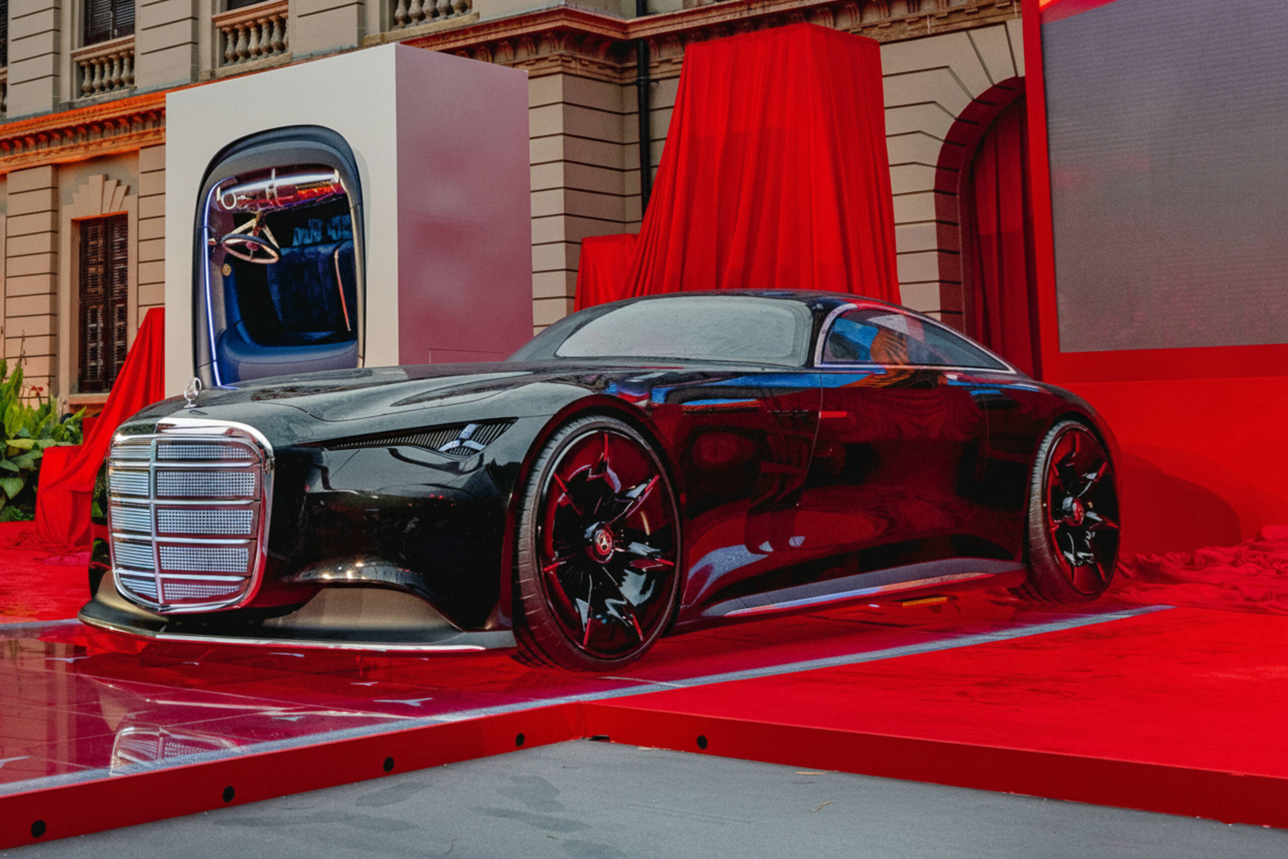 Vision Iconic: il futuro della Mercedes vuole essere spettacolare