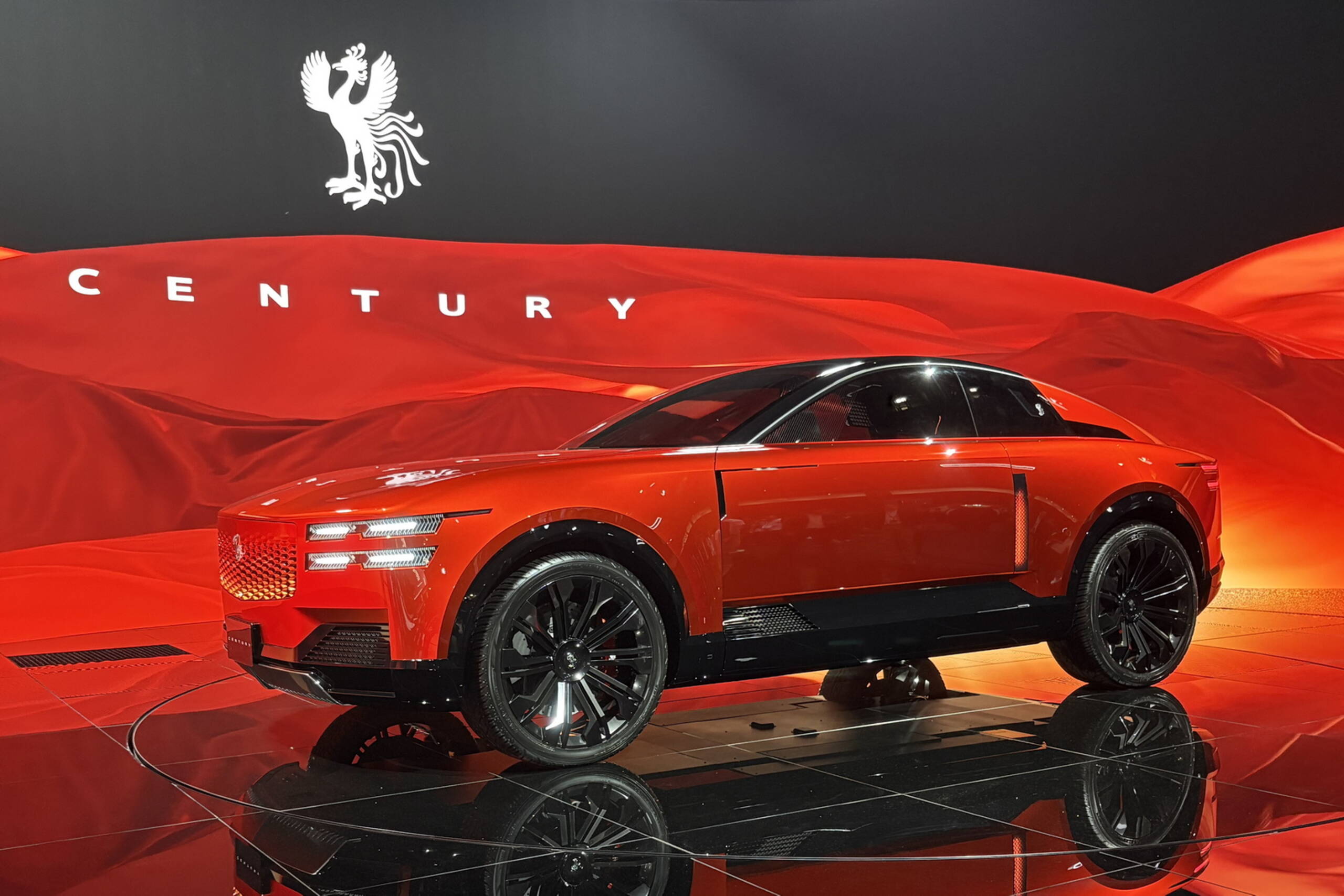 Century è il nuovo brand di lusso della Toyota