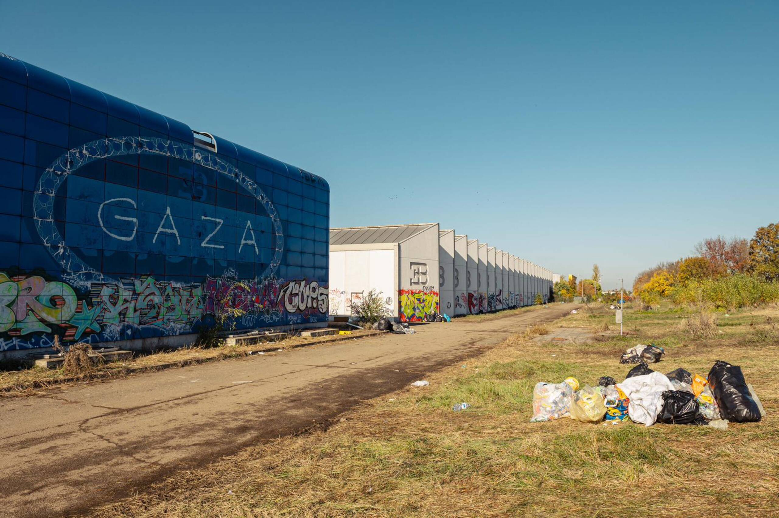 Fabbrica Bugatti, parla il custode: “Insieme possiamo salvarla”