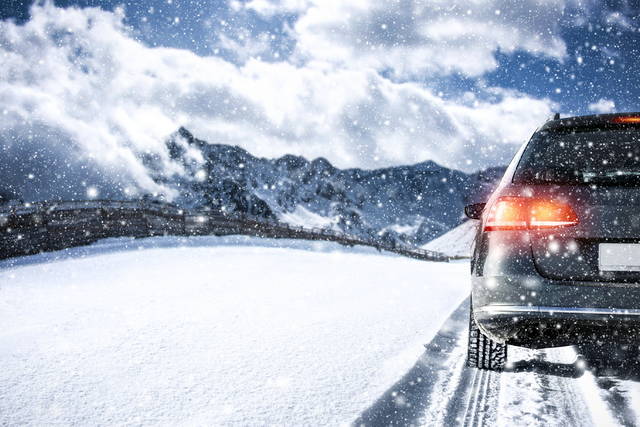 Guidare l&#039;auto d&#039;inverno: i consigli utili