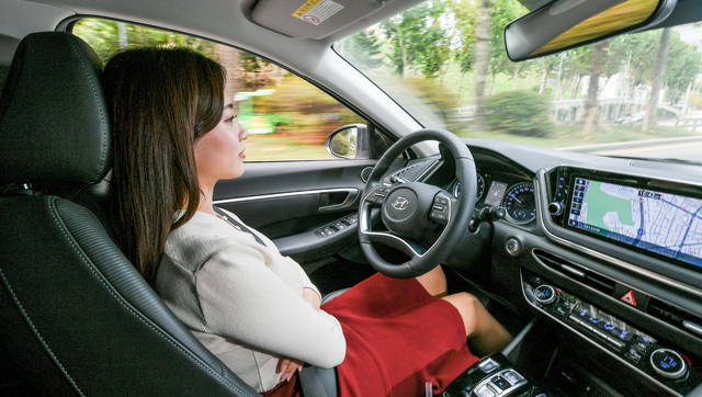 Guida autonoma: la colpa in caso d’incidente sarà dell’auto