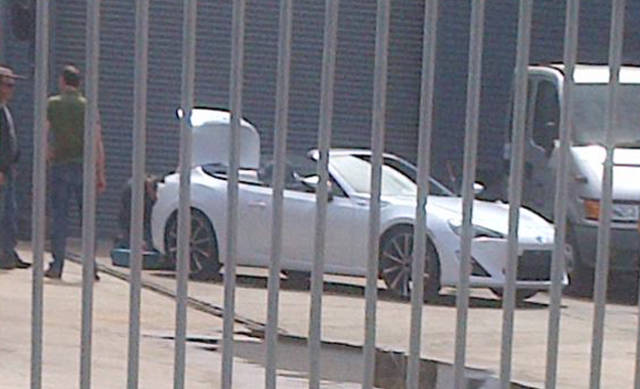 Spiata la Toyota FT86