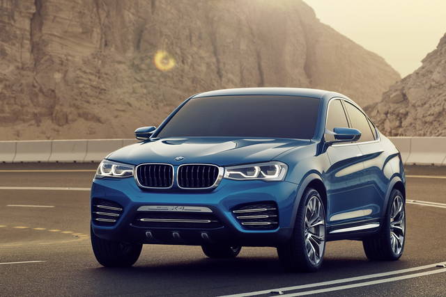 BMW X4 Concept: in posa prima di Shanghai