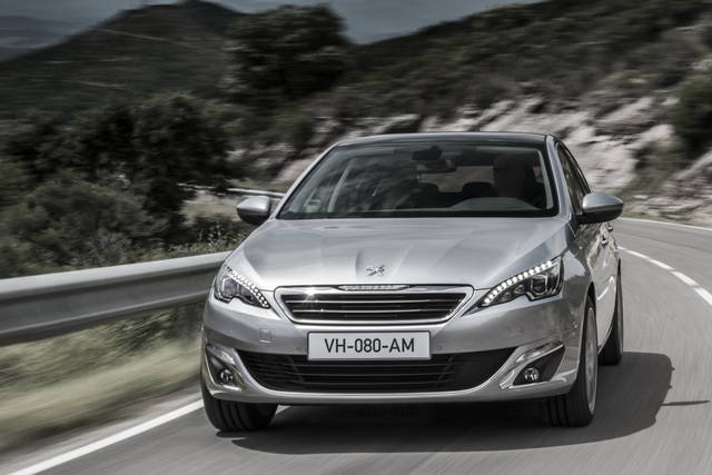 Buon inizio per la Peugeot 308