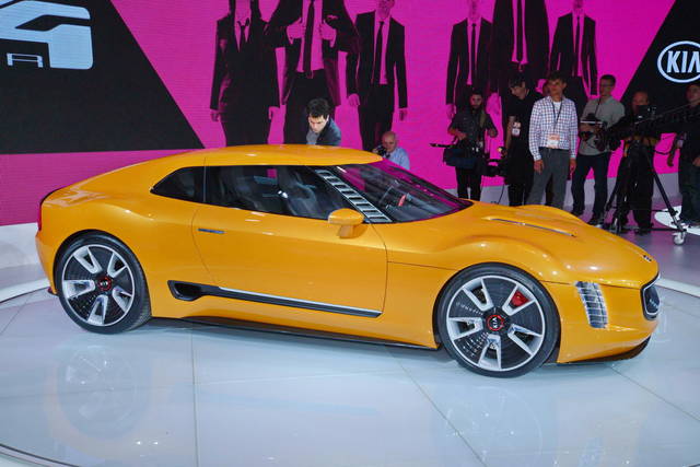 Kia GT4 Stinger, nuova frontiera coreana