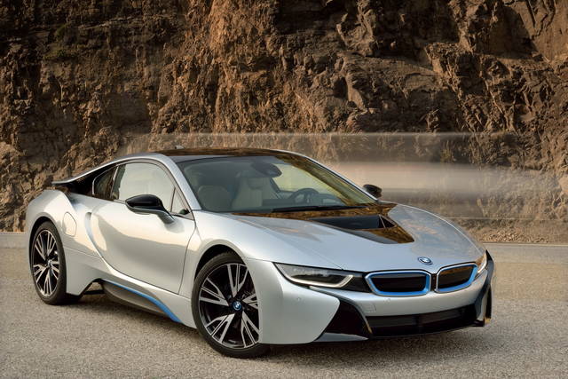 BMW i8: 132 mila euro per averla