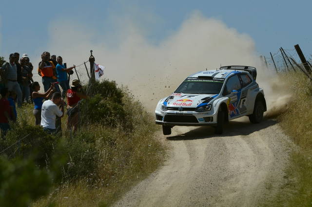 Rally d’Italia: la gara continua