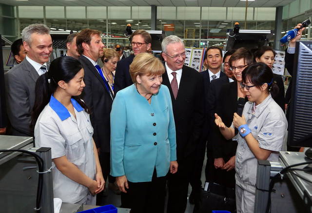 Volkswagen: 2 miliardi d'investimenti in Cina
