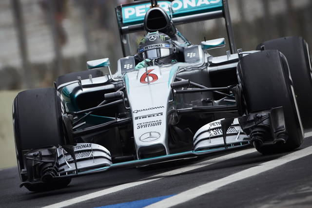 Formula 1 2015, risultato gara gp Brasile: primo Rosberg. Classifica e calendario