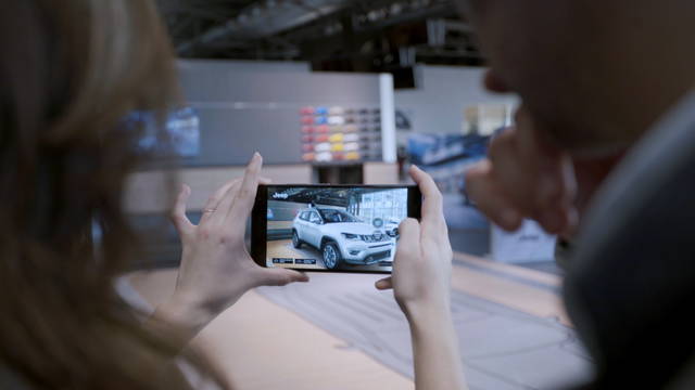Jeep Compass: scoprirla con la realtà aumentata