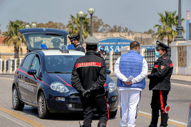Tutta Italia verso la zona rossa a Natale