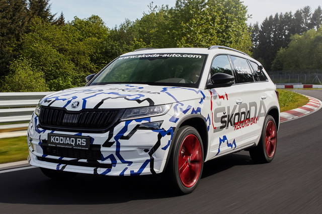 Skoda Kodiaq RS da record al Nürburgring