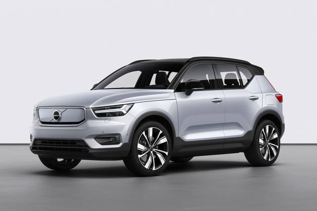 Volvo XC40 Recharge: la capostipite