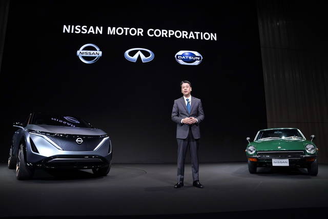 Nissan: “Non siamo pronti alla fusione con Renault”