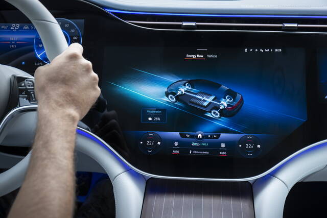 Per la sicurezza in auto meglio i tasti fisici