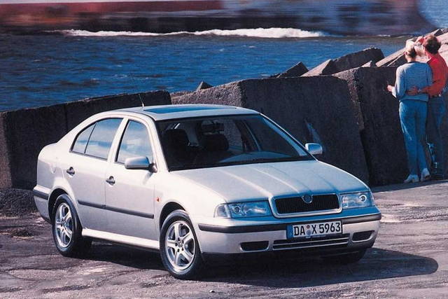 Octavia: la Skoda della svolta compie 25 anni