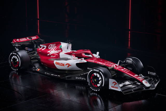 Formula 1: presentata la monoposto dell’Alfa Romeo