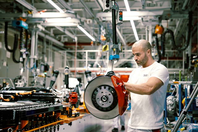L'Audi annuncia il piano per la produzione