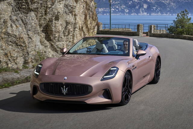 Maserati GranCabrio Folgore: elétrico e aberto