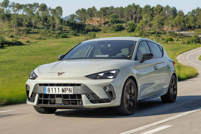 Cupra Leon: arriva l’ibrida plug-in da 272 CV