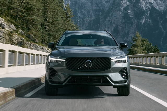 Nuovo restyling per la Volvo XC60